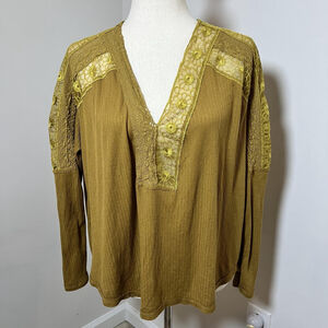 Free People Top Crochet Lace Boho Vneck Tunic Peasant Fairy Indie Cottage Floral